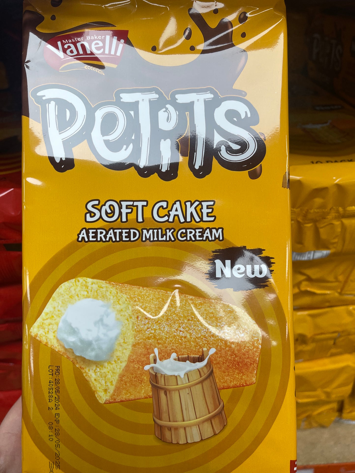 Petits soft cake with cream filling 10 cakes in pack