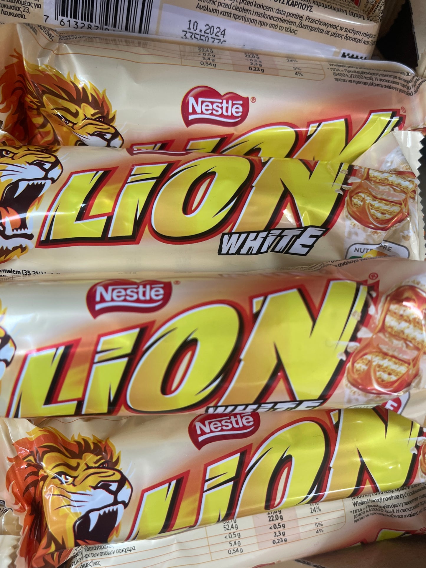 White chocolate lion bars x 2