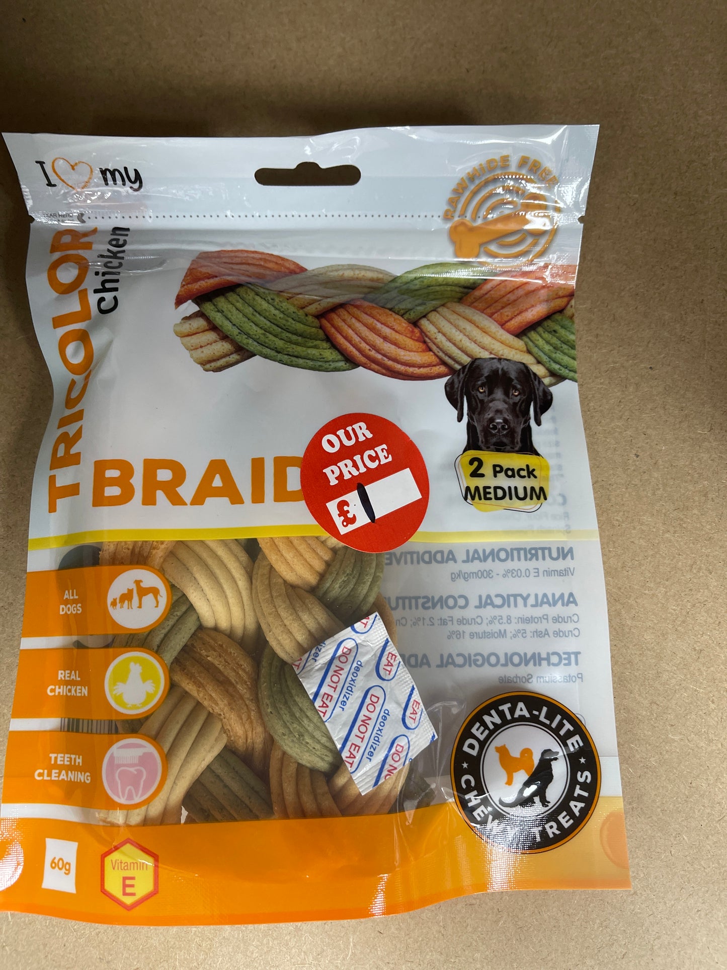 Tricolour braided dog treats chicken