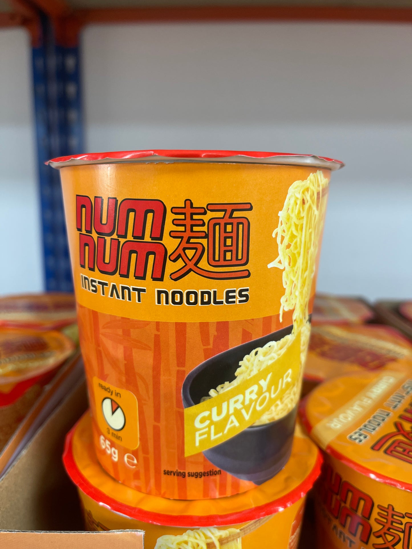 Num num noodles curry flavour