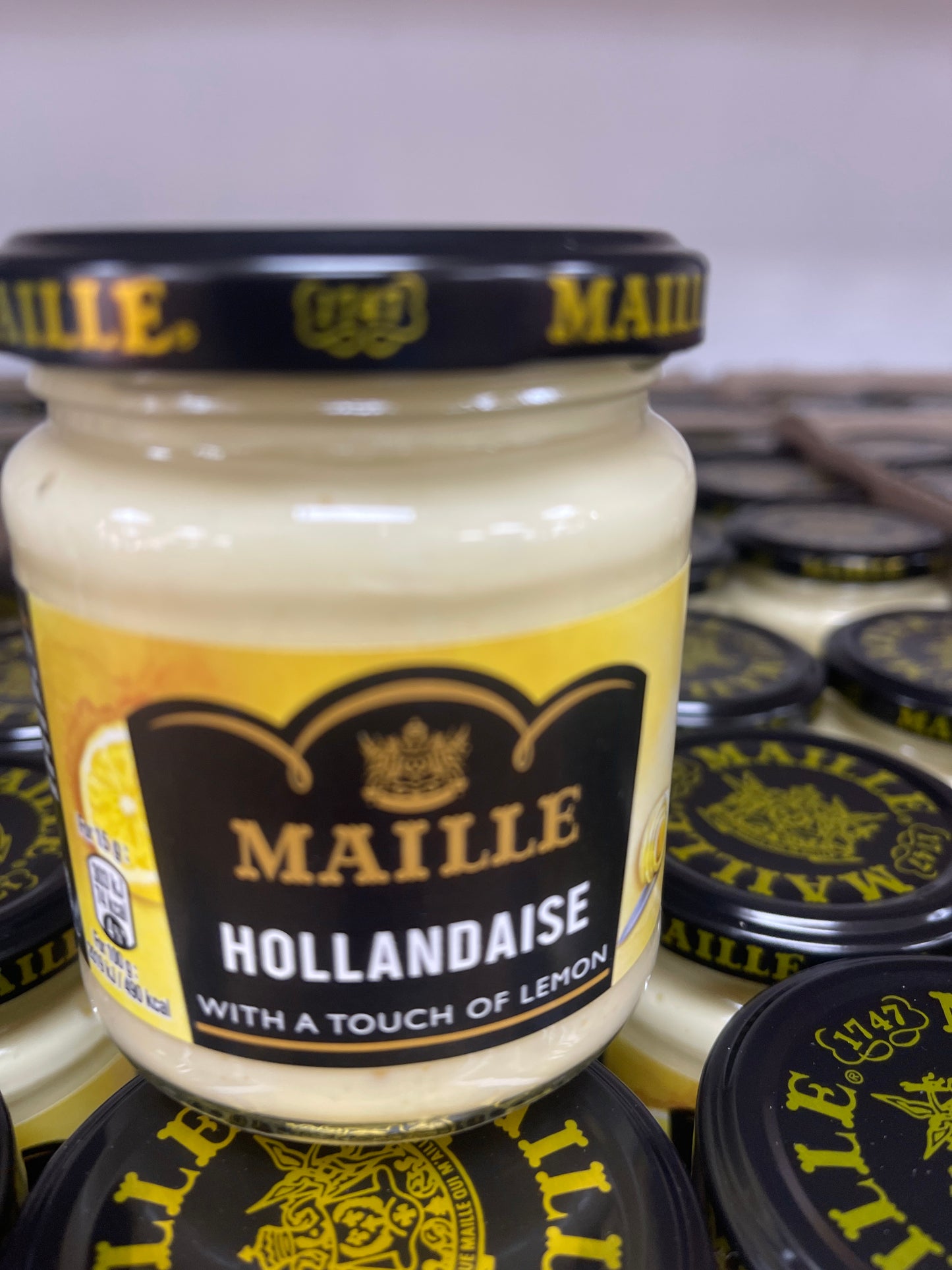 Maille hollandaise sauce